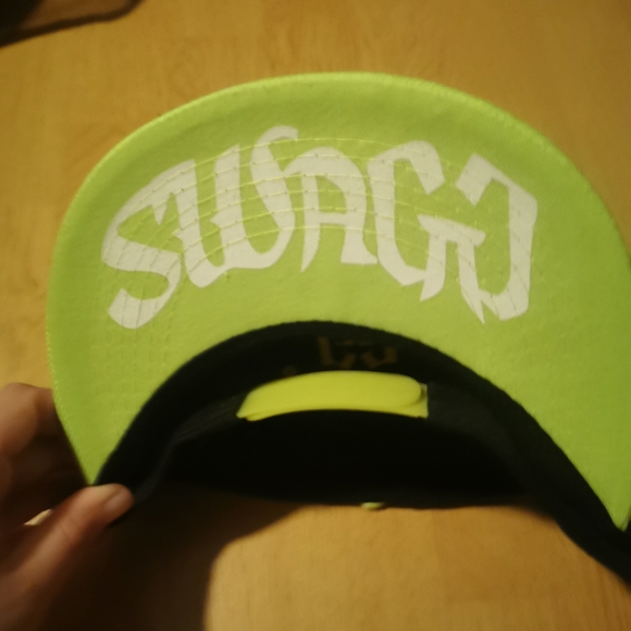 Hat - Picture 2 of 2